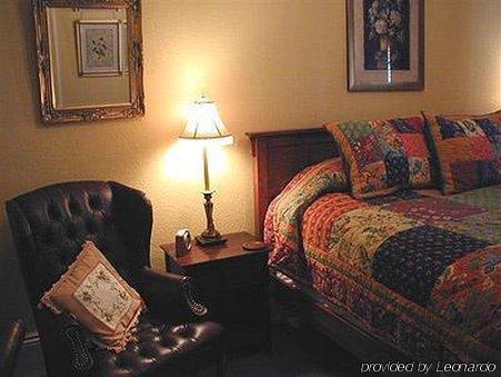 The Continental Inn Tomales Zimmer foto